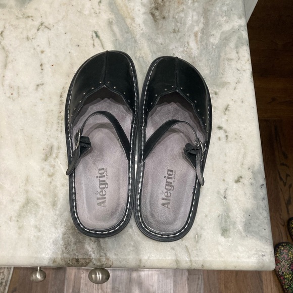 Alegria Black Leather Scallop Detail Mary Jane Shoes 6.5 - Picture 3 of 5